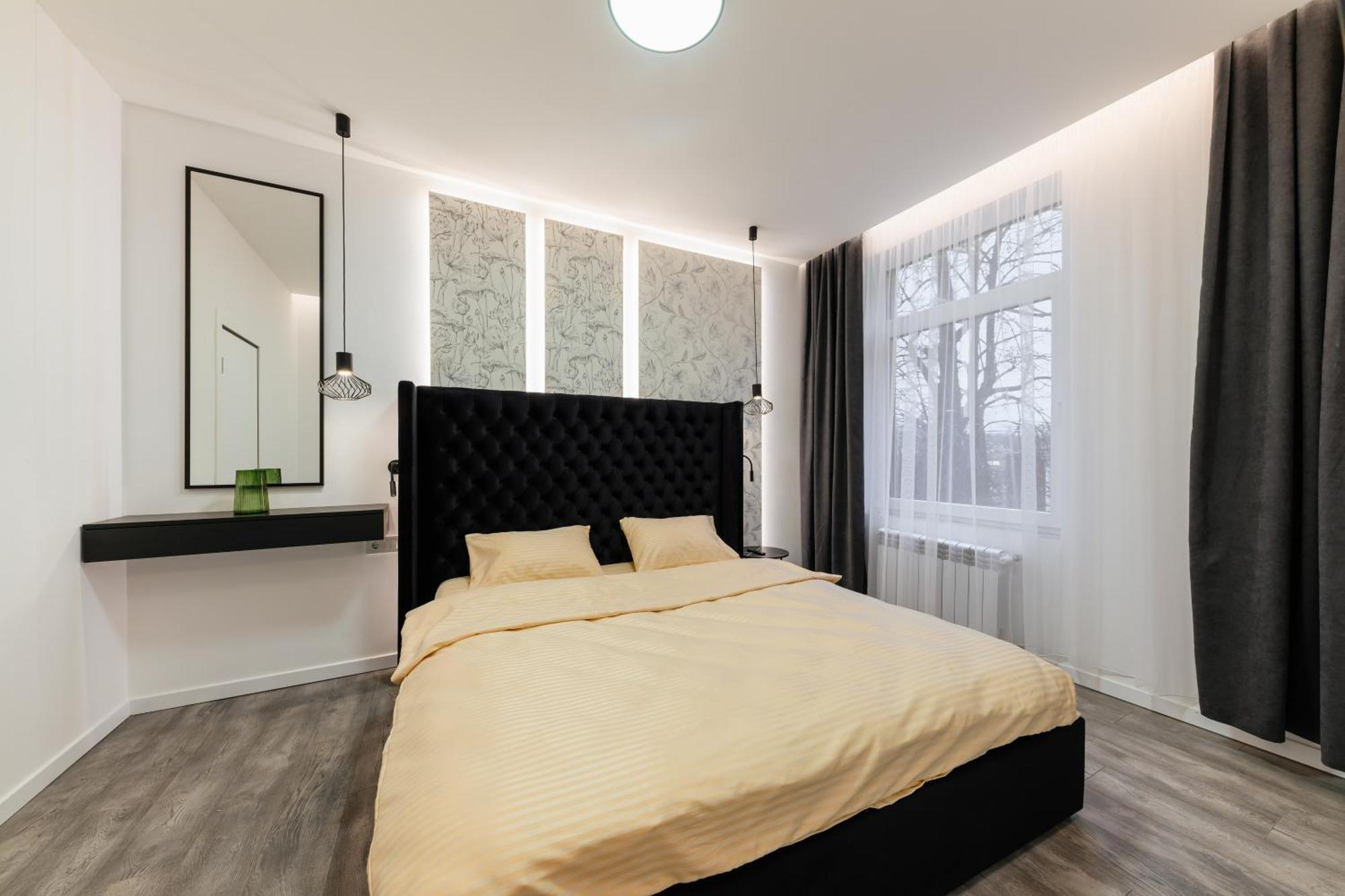 Luxury Apartments Laborca Uzhhorod Exterior photo